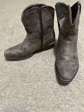 Roper Taupe Suede Embroidered Western Ankle Boots